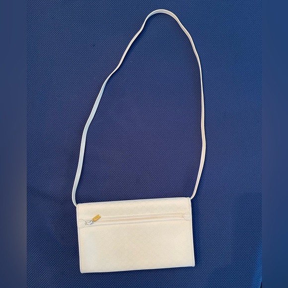 Vintage GUCCI Small Micro GG Clutch Handbag - Picture 13 of 13